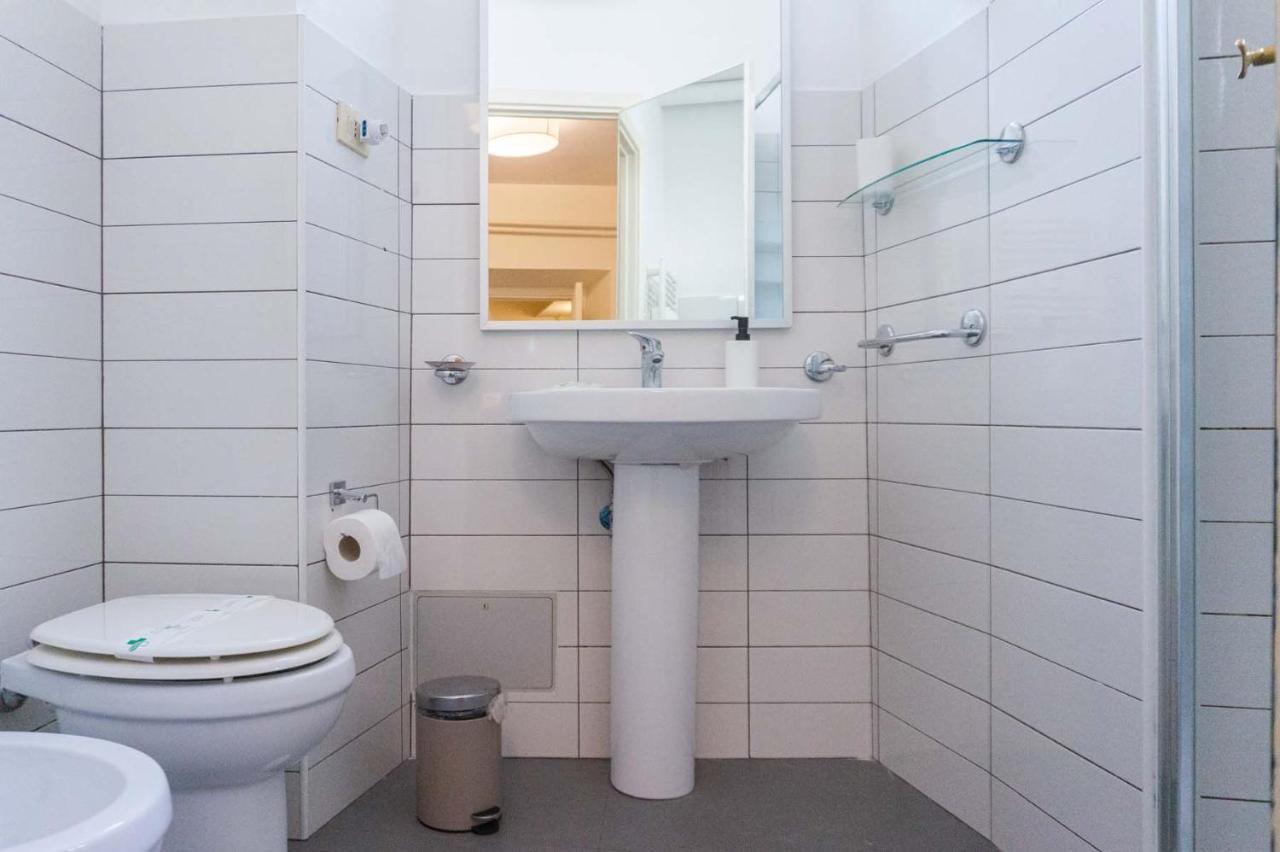 רומא Piazza Navona Charming Apartment מראה חיצוני תמונה